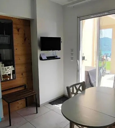Chambre 2 Vue Lac Av Piscine Prunieres Exterior photo