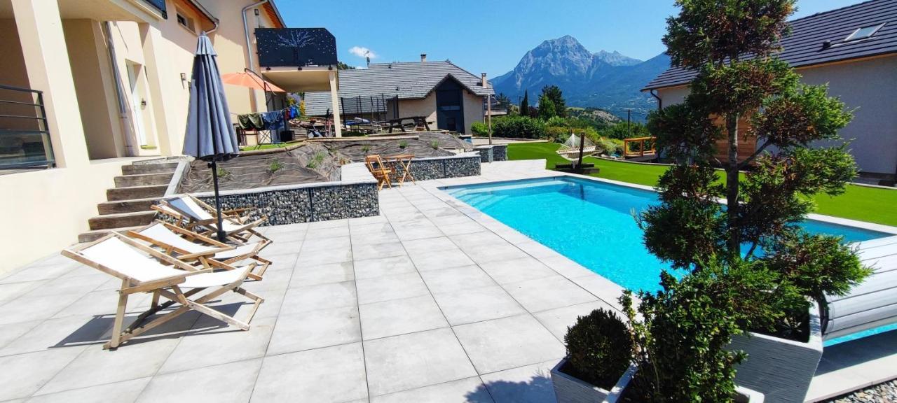 2 Vue Av Piscine *